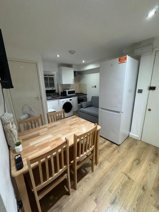 Cozy Apartment - 5 Min From Camden Market Hw7 Londyn Zewnętrze zdjęcie